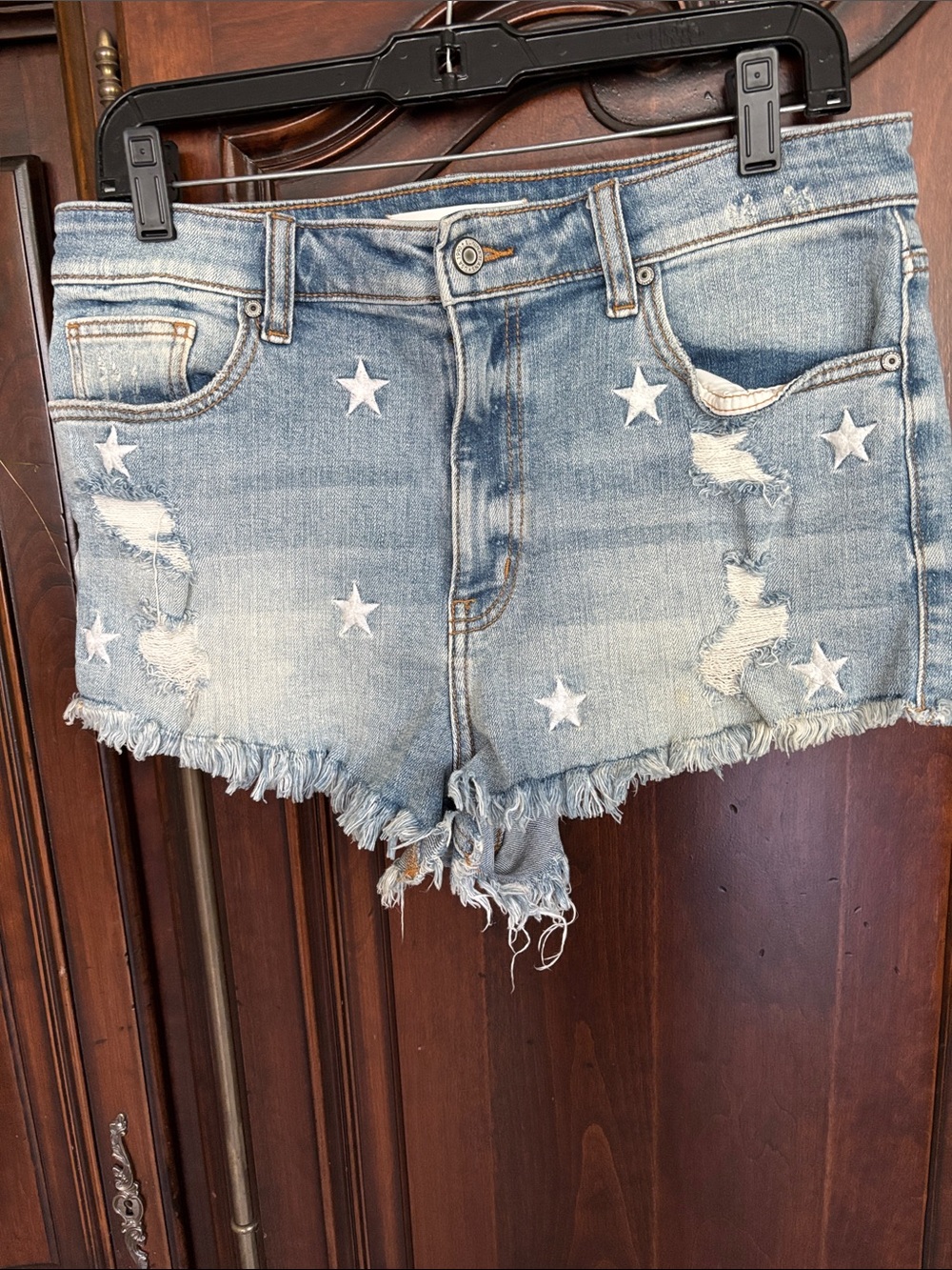 eunina Light Blue Star Denim Cutoff Shorts size large